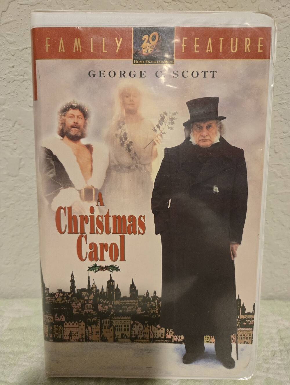 A Christmas Carol VHS 1995 George C. Scott Video.